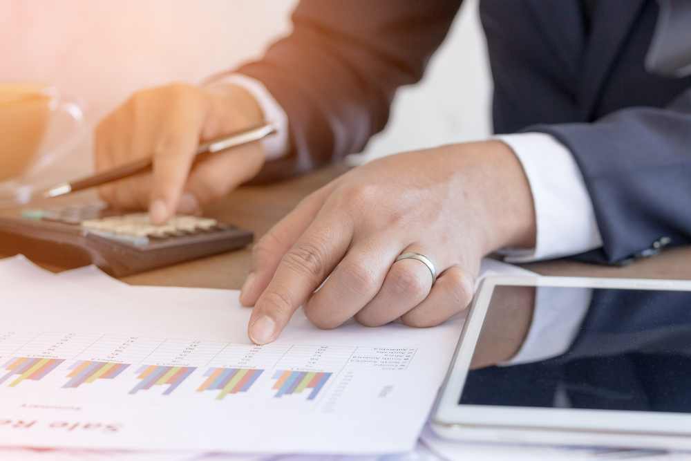 How much does an iva cost picture